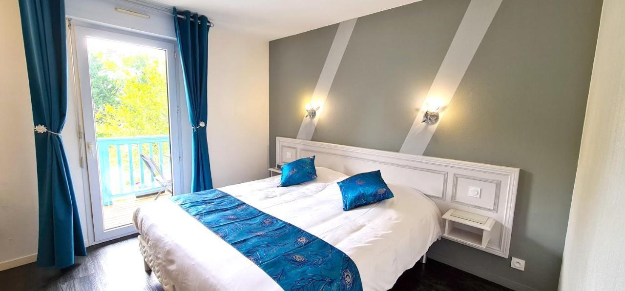 Fasthotel Oloron Hostellerie Du Paon Blanc Lurbe-Saint-Christau Exterior photo