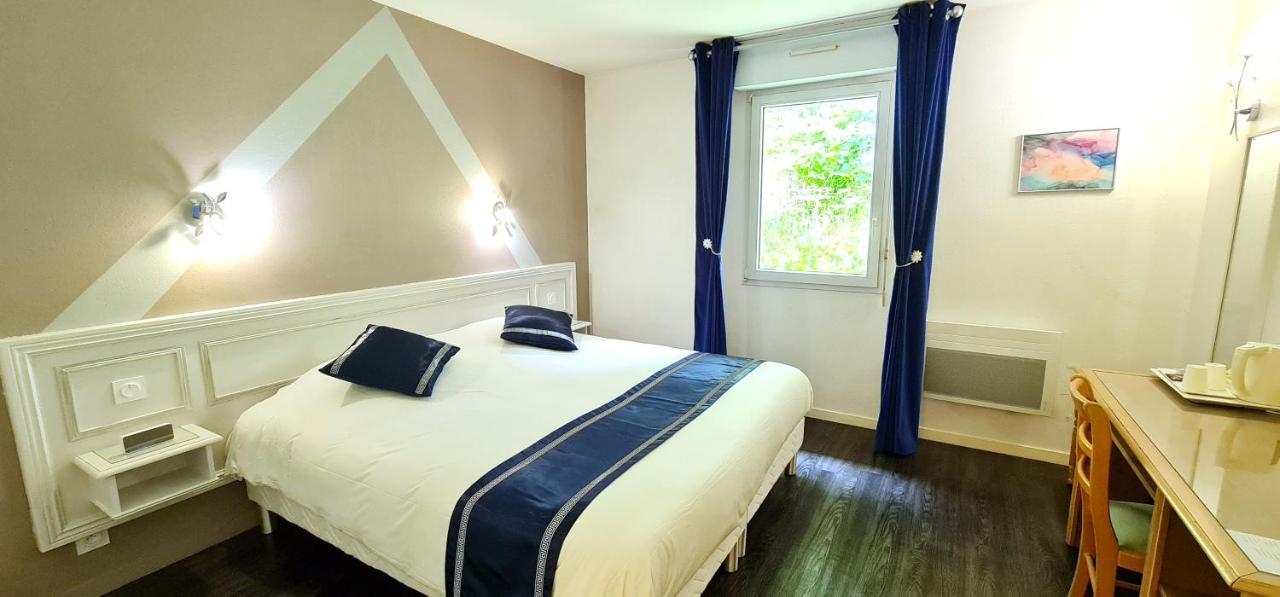 Fasthotel Oloron Hostellerie Du Paon Blanc Lurbe-Saint-Christau Exterior photo